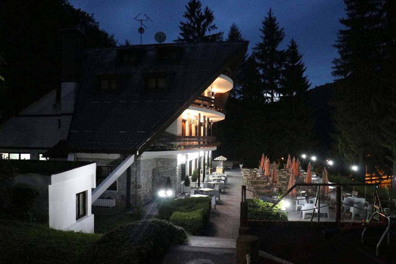 Hotel Trayal Kruševac Exterior foto